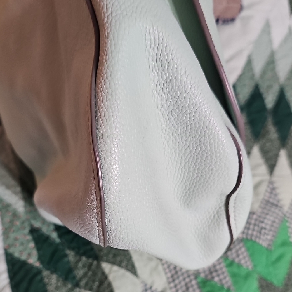 Coach Mint Green Leather Shoulder Bag with Turn-Lock - Picture 8 of 11
